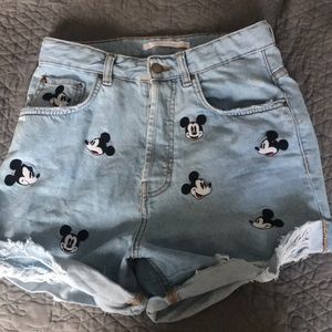 Zara Mickey Shorts #disney